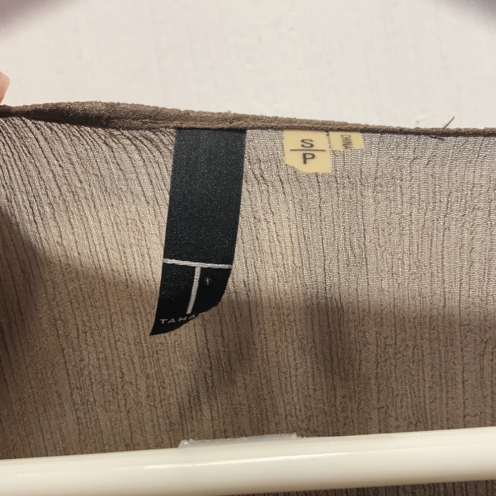 Tank - Picture 3 of 5